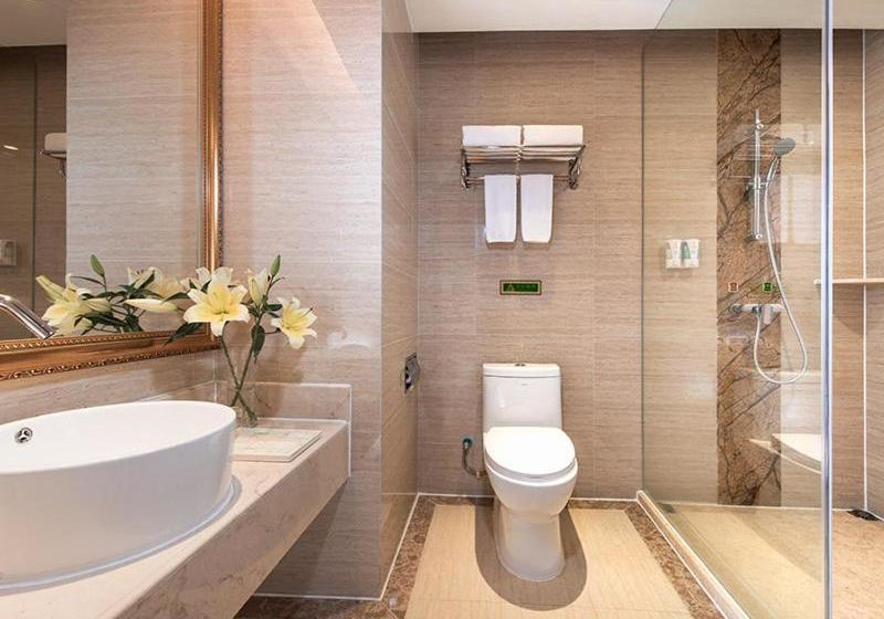 Vienna International Hotel Huazhou East Beijing Road