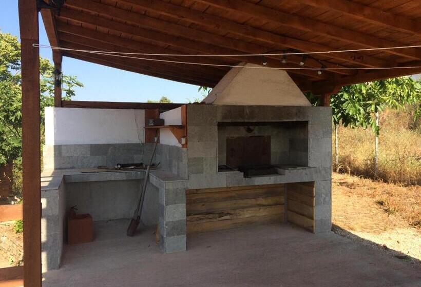 Пансион Casa Lambuh