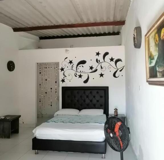 פנסיון Galerazambahostal