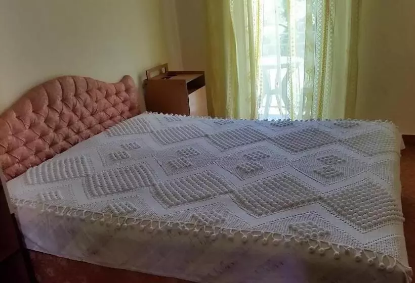 پانسیون Guesthouse Ada