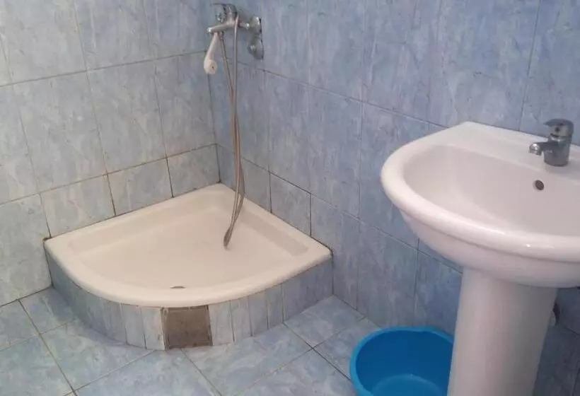 پانسیون Guesthouse Ada