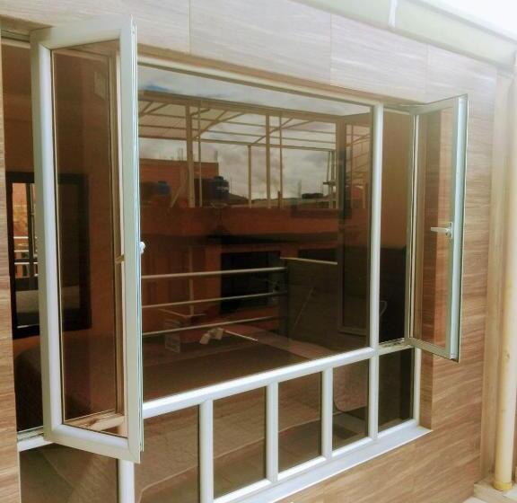 פנסיון Hostal Viyaje