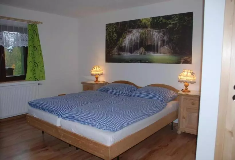 ペンション Penzion Nadějov