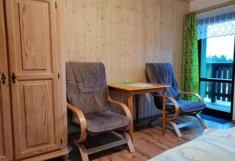 ペンション Penzion Nadějov