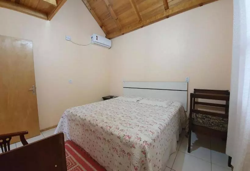 Majatalo Pousada Canto De Pássaros