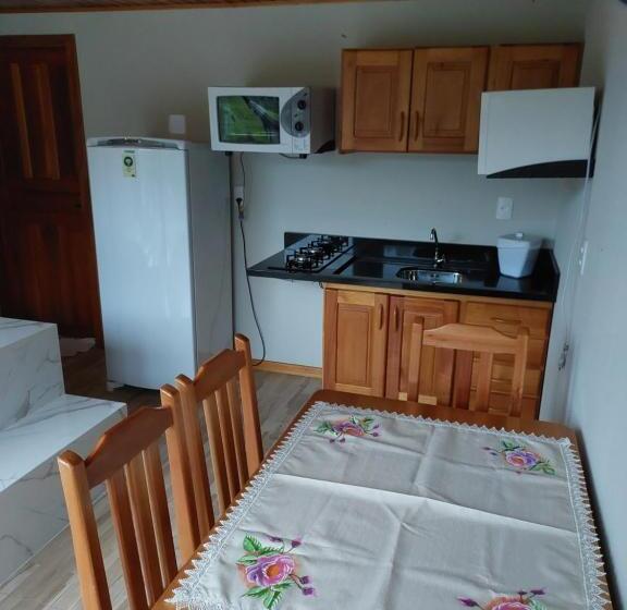 펜션 Pousada Dona Teresinha