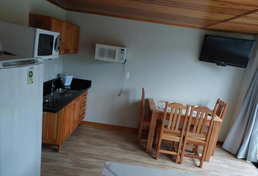 펜션 Pousada Dona Teresinha