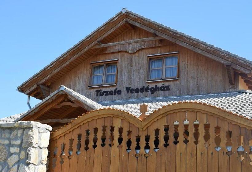 Пансион Tiszafa Vendégház Szentgál