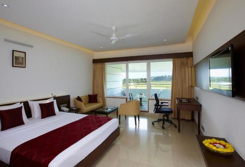 Rns Golf Resort & Nature Cure Centre