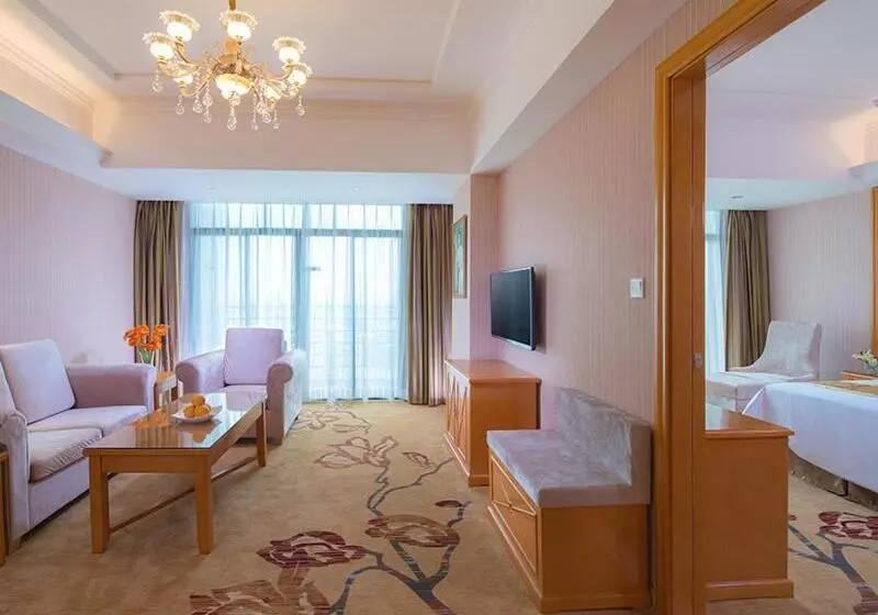 Vienna Hotel Guangdong Huizhou Yuanzhou
