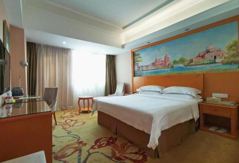 Vienna Hotel Guangdong Huizhou Yuanzhou