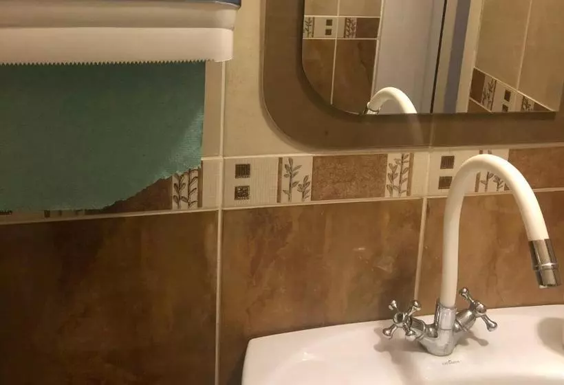 Retkeilymaja U Fedora