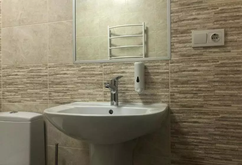 Retkeilymaja U Fedora