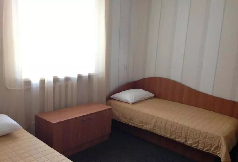 Retkeilymaja U Fedora