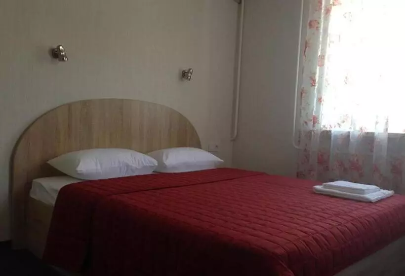 Retkeilymaja U Fedora