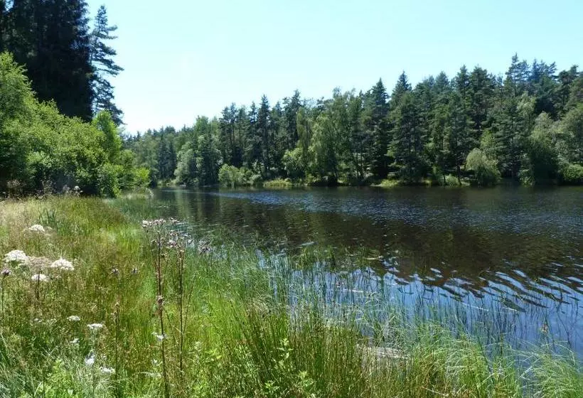 Aamiaismajoitus (B&B) Chambres D'hôtes La Fougeraie