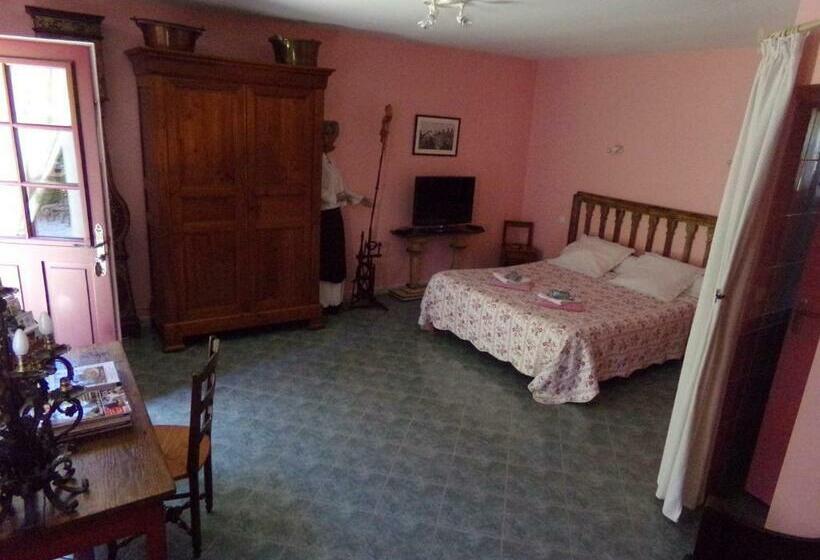 Bed and Breakfast Chambres Et Table D Hôtes, Maisonnettes Individuelles Dans Propriété Privée