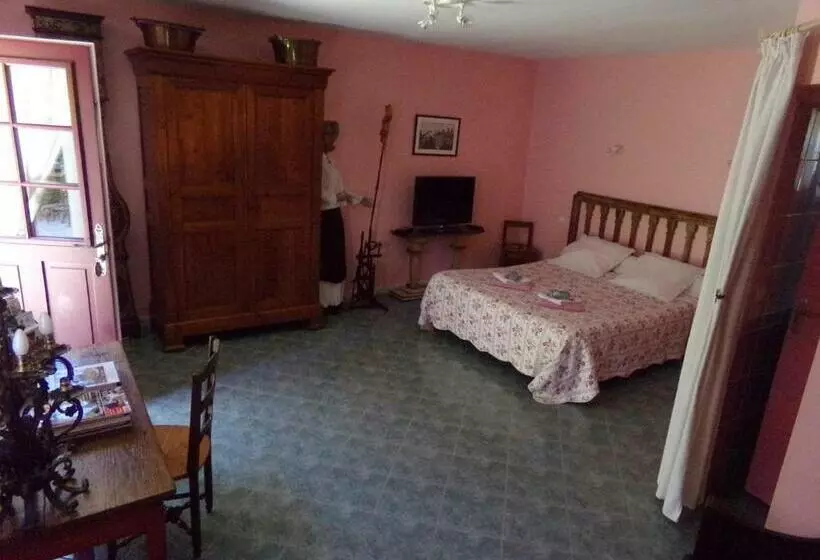 Aamiaismajoitus (B&B) Chambres Et Table D Hôtes, Maisonnettes Individuelles Dans Propriété Privée