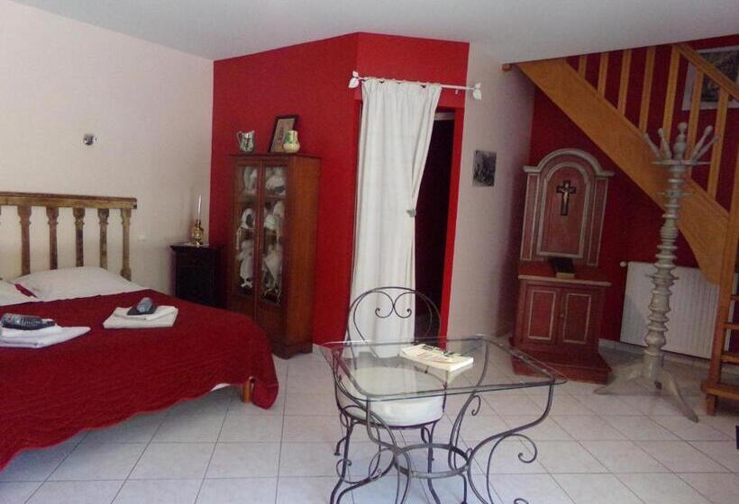 Bed and Breakfast Chambres Et Table D Hôtes, Maisonnettes Individuelles Dans Propriété Privée