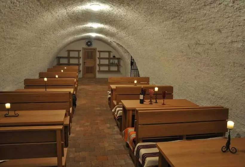 Chateau Herálec Boutique Hotel & Spa By L Occitane