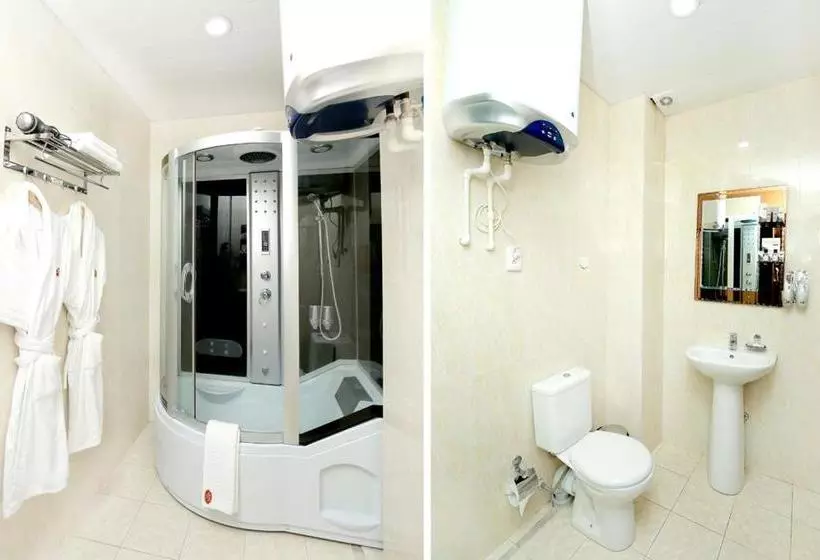 هتل Khujand Deluxe