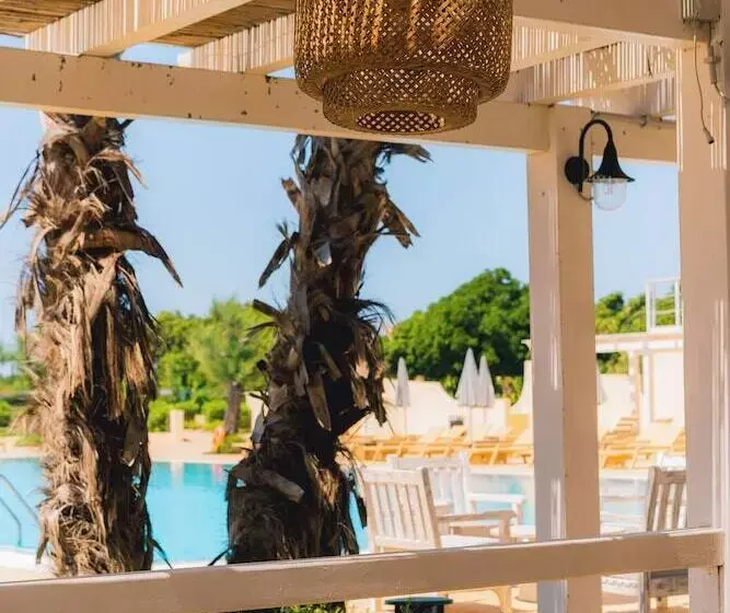 Hotelli Mangia S Favignana Resort