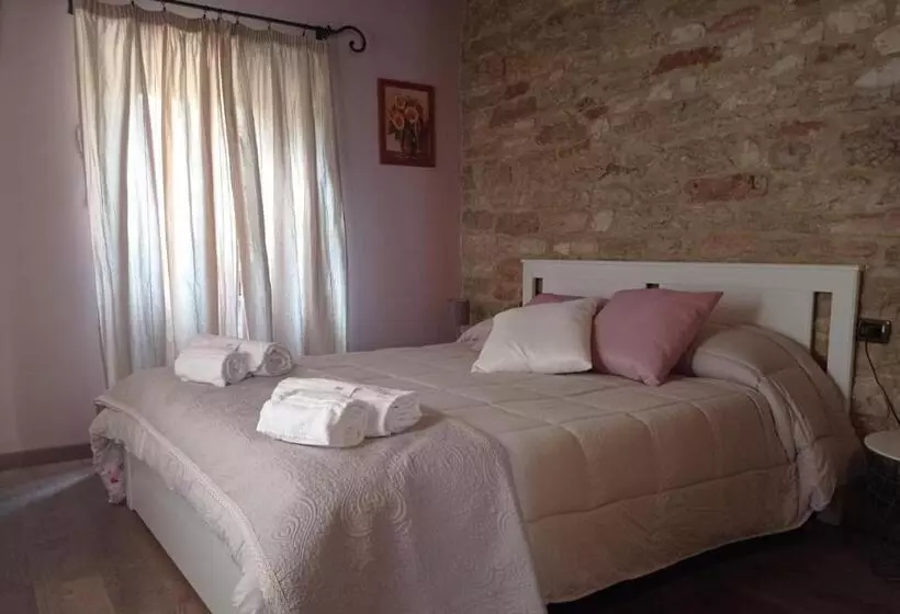 ホテル Tenuta Le Garzaie   Villa Furlo
