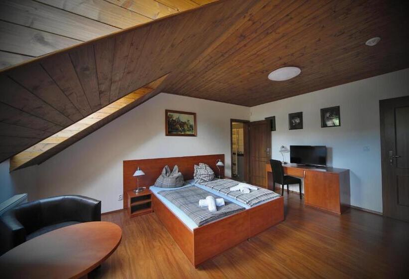 פנסיון Penzion šejby