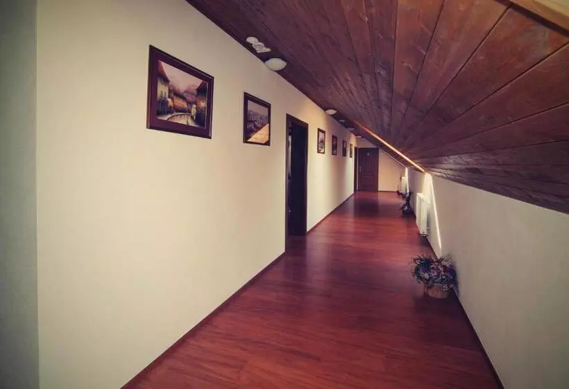 Majatalo Penzion šejby