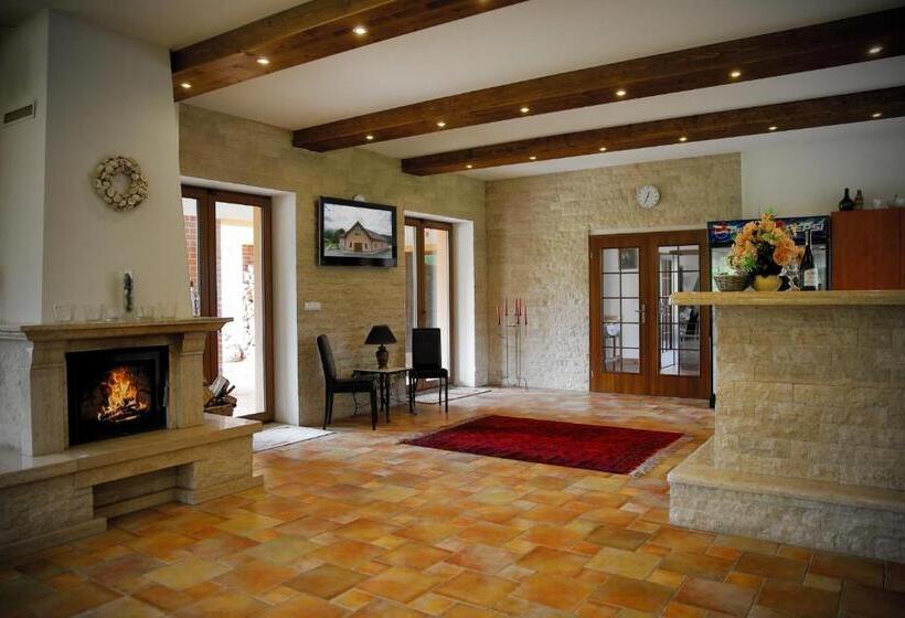 פנסיון Penzion šejby