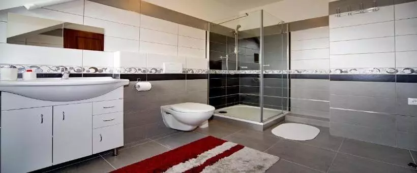 Majatalo Penzion šejby