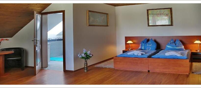 פנסיון Penzion šejby