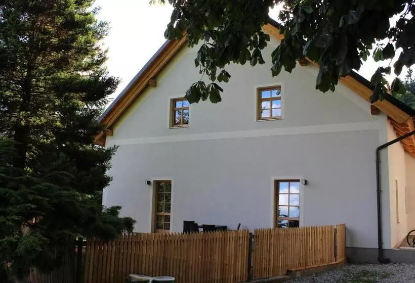 ペンション Penzion Fořtovna