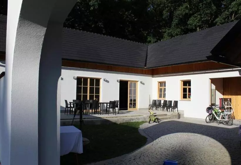 ペンション Penzion Fořtovna