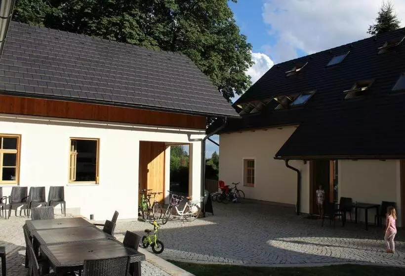 ペンション Penzion Fořtovna