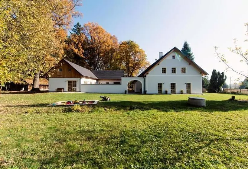 ペンション Penzion Fořtovna