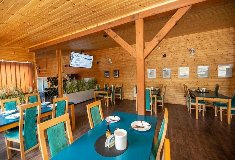 펜션 Penzion Grasel