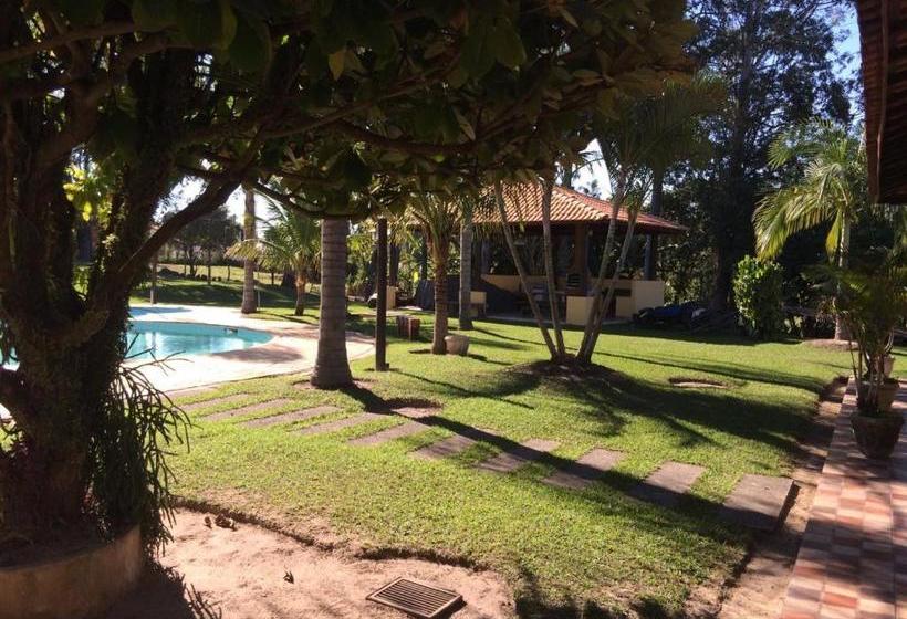 Pension (Hôtel basse catégorie) Pousada Sarapui