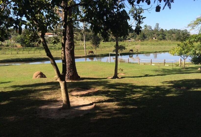 Pension (Hôtel basse catégorie) Pousada Sarapui