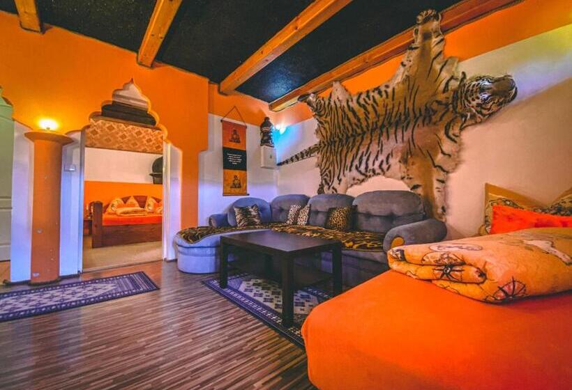 פנסיון Resort Svět