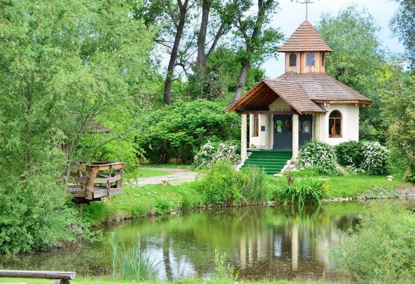 פנסיון Resort Svět