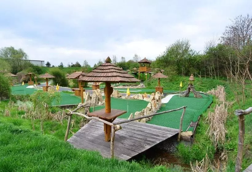 Majatalo Resort Svět