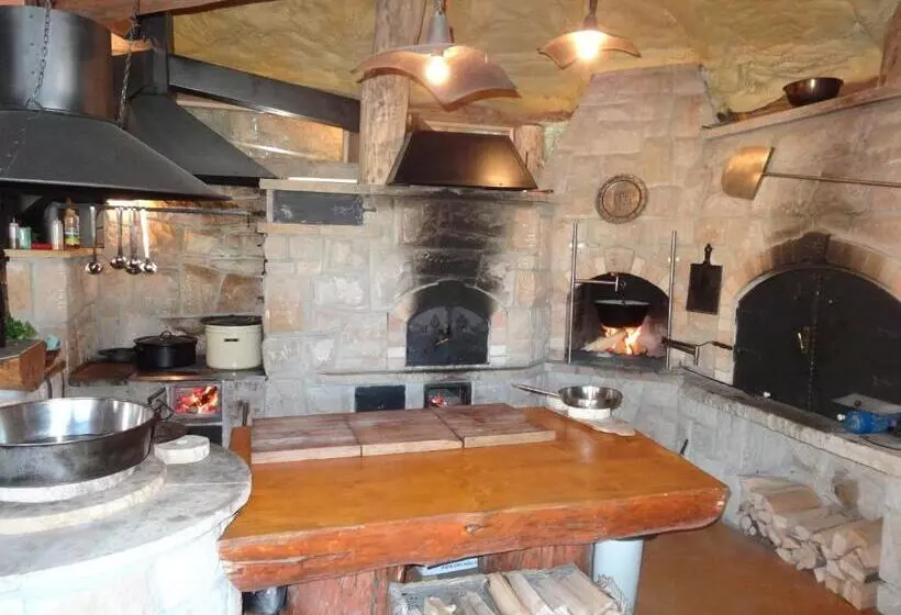 Majatalo Resort Svět