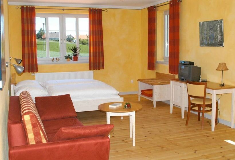 Пансион Weinhof Am Nussbaum