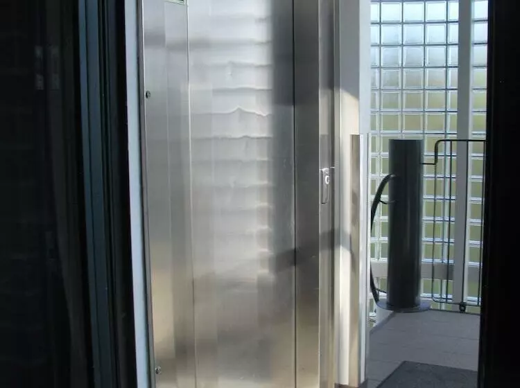 Summer Hotel Katarina