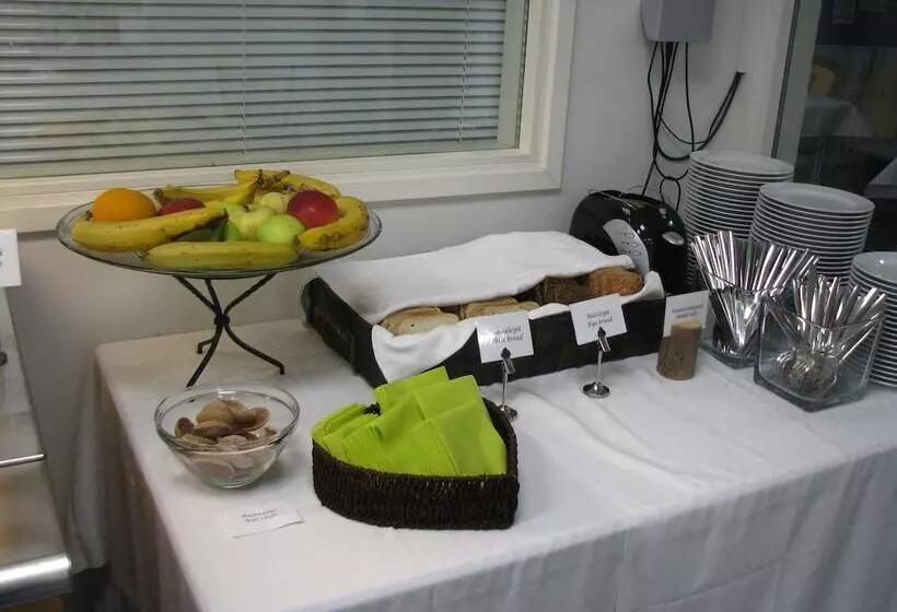 Summer Hotel Katarina