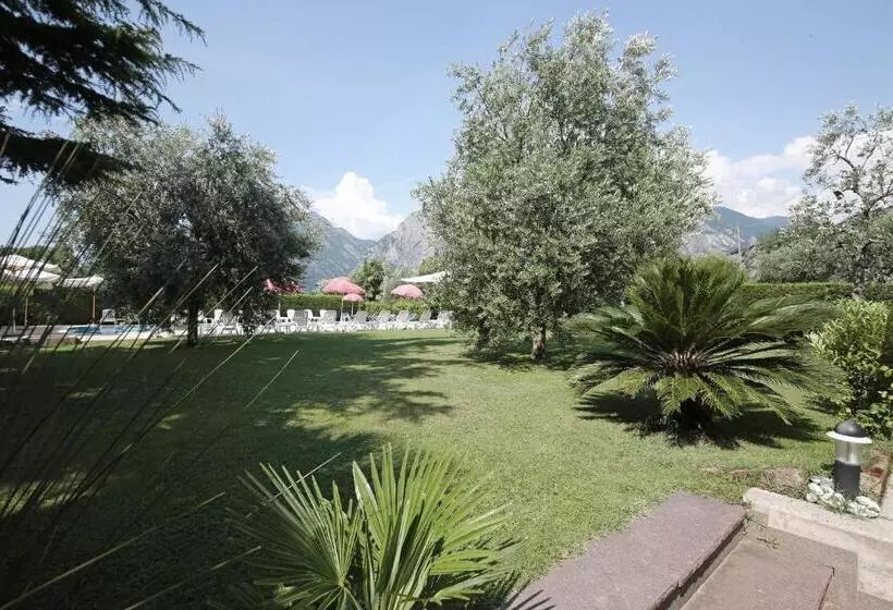 Hotelli Villa Verde