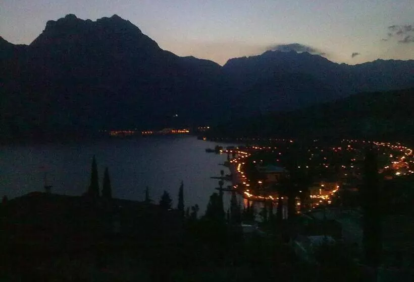 Hotelli Villa Verde