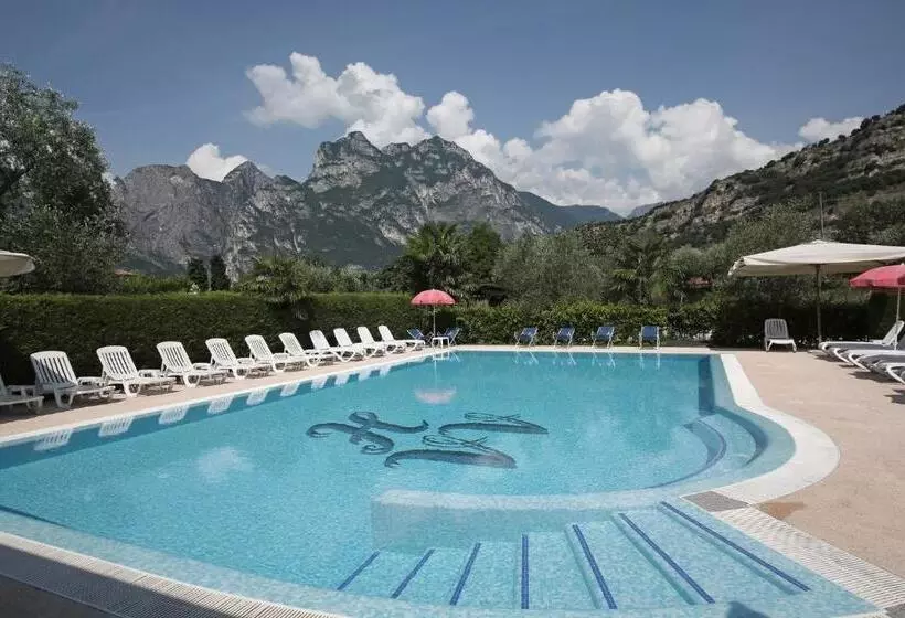 Hotelli Villa Verde