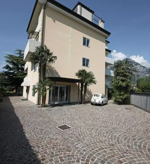 Hotelli Villa Verde